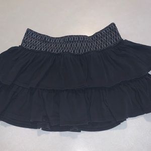 Black skort with a stretchy waistband